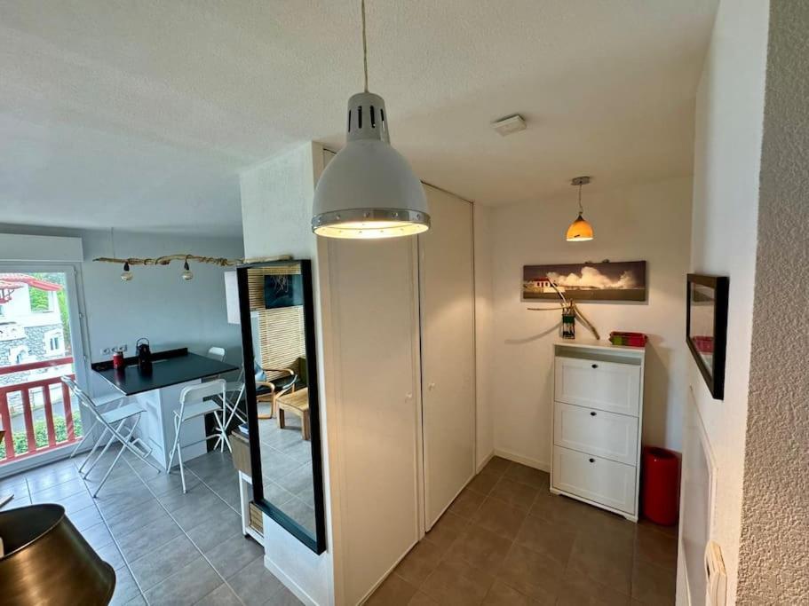 Grand Appartement - Piscine - Plage- Terrasse Saint-Jean-de-Luz Kültér fotó